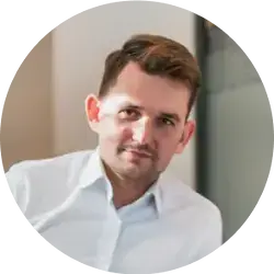 Paweł Szczyrk - okrąg.webp