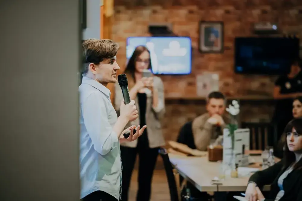 kolbuszowa-20-o-internetach-przy-piwie064